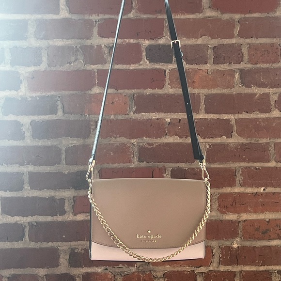 Colorblock Purse 🤍 - Picture 2 of 3